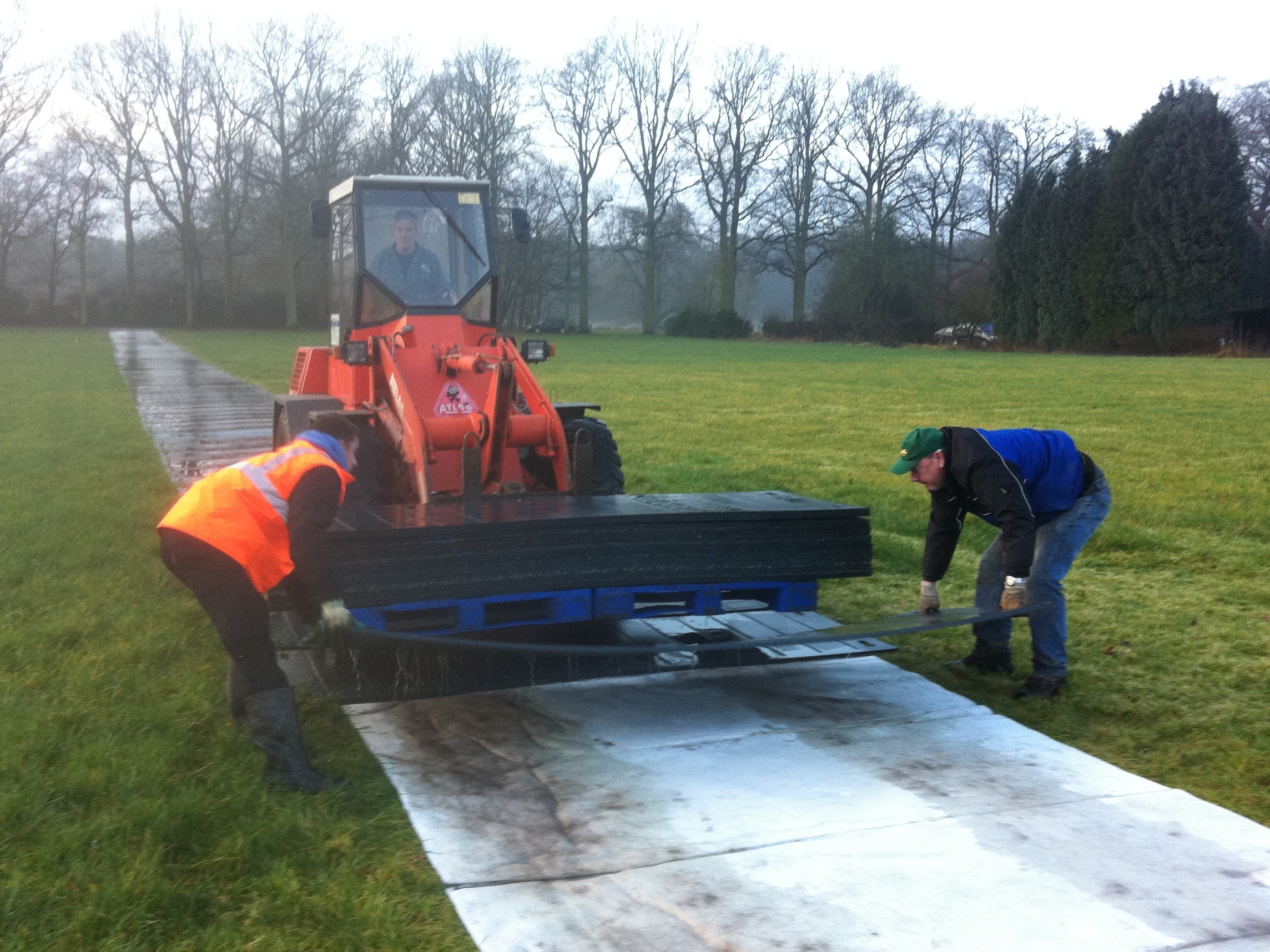 rijplaten-uitleggen.jpg